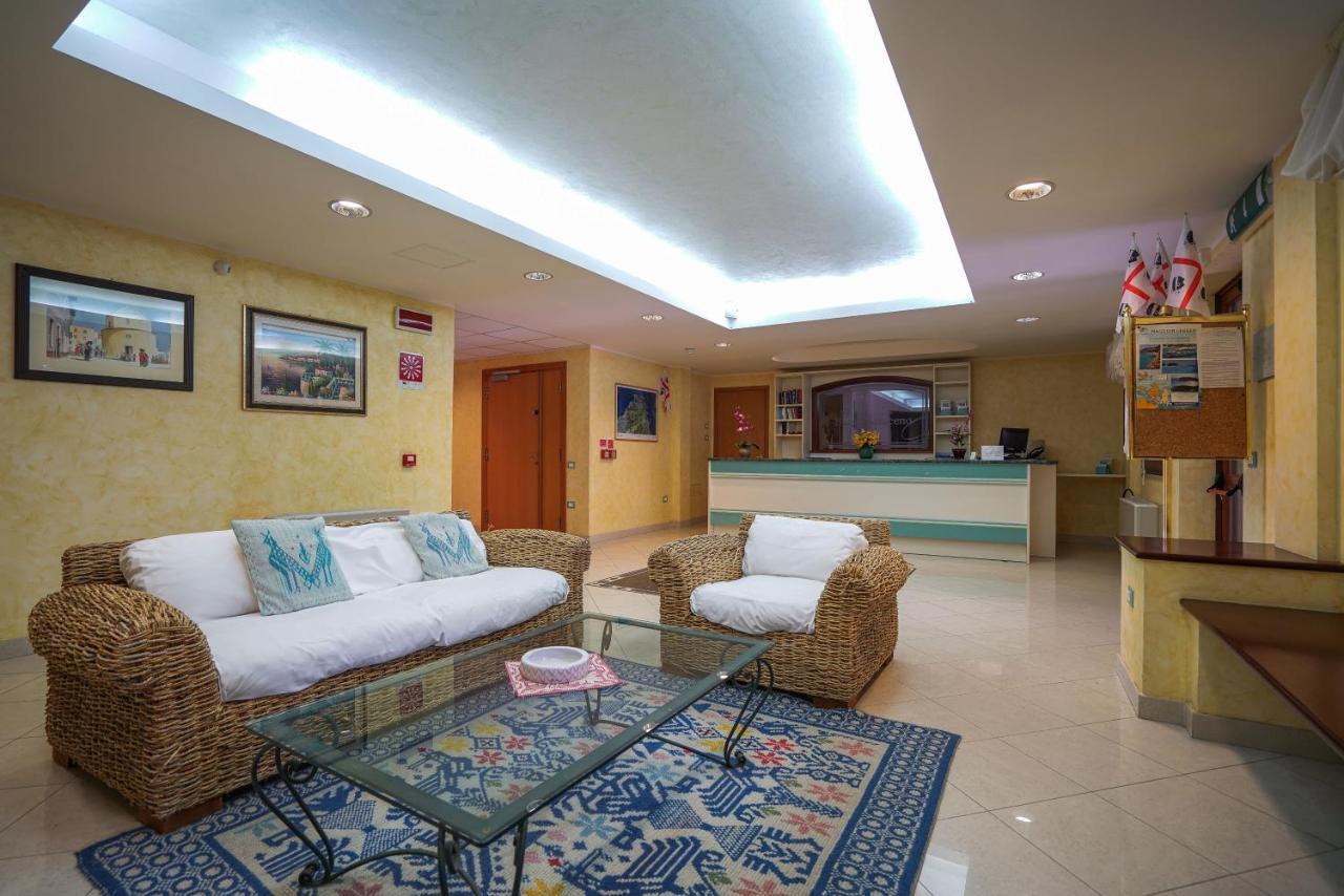 Borgo Saraceno Hotel-Residence Santa Teresa Gallura Εξωτερικό φωτογραφία
